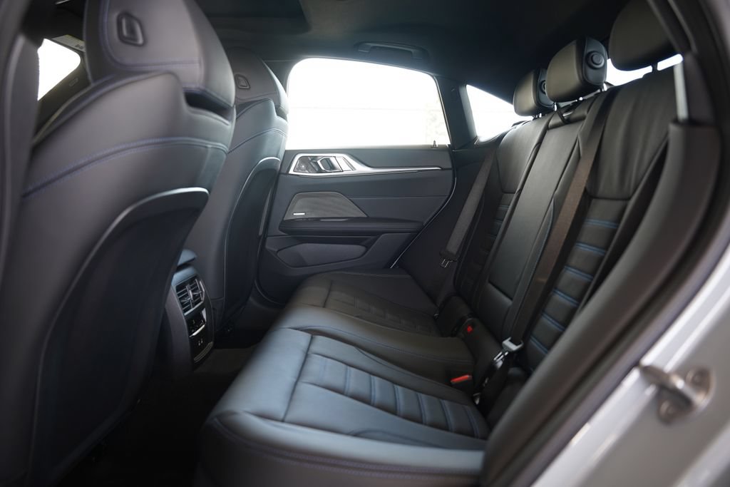 New 2026 BMW 440i xDrive w/ Premium Package AWD/4WD image 19