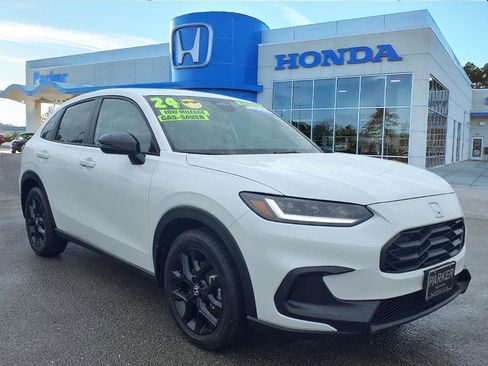 Certified 2024 Honda HR-V Sport image 1