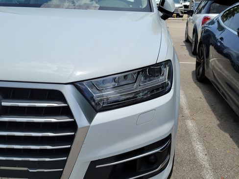 Used 2017 Audi Q7 3.0T Premium Plus AWD/4WD image 5