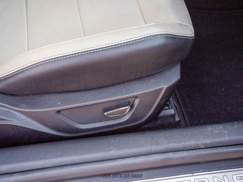 Used 2017 Ford Mustang GT Premium image 38