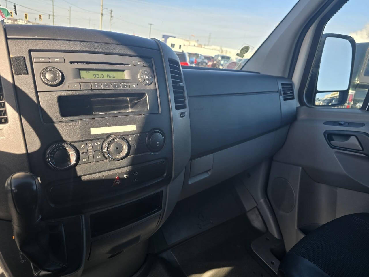 Used 2012 Mercedes-Benz Sprinter 2500 image 10