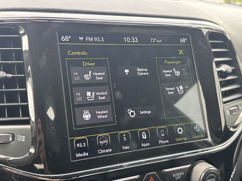 Certified 2021 Jeep Grand Cherokee Overland AWD/4WD image 24