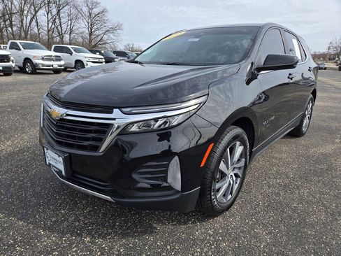 Used 2022 Chevrolet Equinox LT image 3