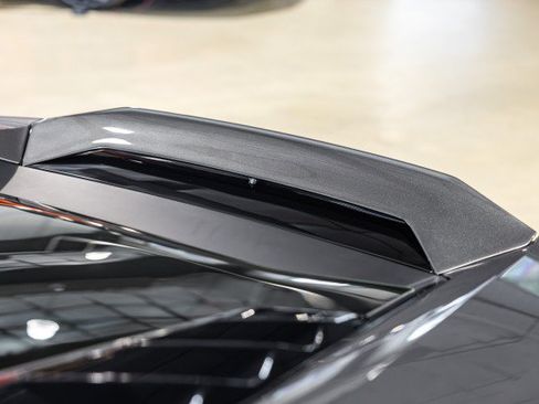 Used 2021 Lamborghini Huracan EVO RWD image 15