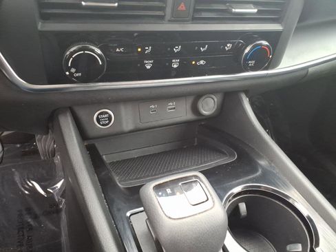 Certified 2023 Nissan Rogue S FWD image 21