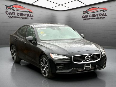 Used 2016 Volkswagen GTI S image 8