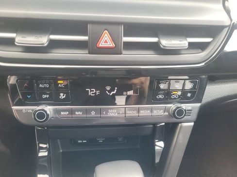 Certified 2024 Kia Seltos S AWD/4WD image 23