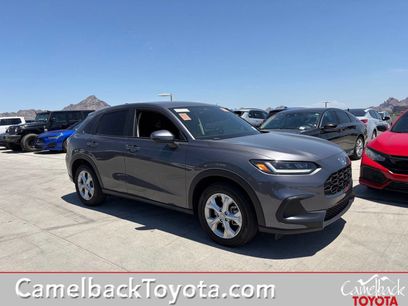 Used 2025 Honda HR-V LX
