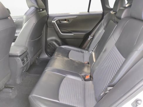 Used 2020 Toyota RAV4 XSE w/ XSE Grade Weather Package AWD/4WD image 16