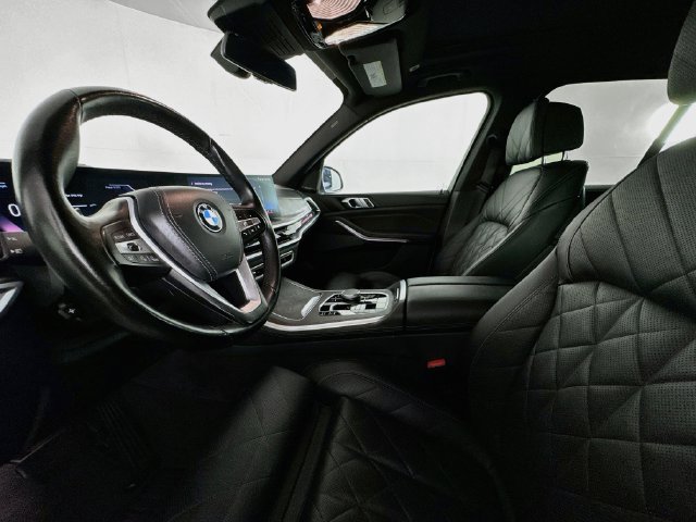 Used 2024 BMW X5 sDrive40i RWD image 18