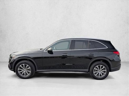 Certified 2025 Mercedes-Benz GLC 300 4MATIC image 9