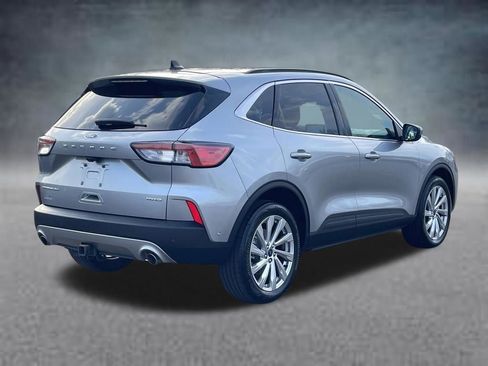 Used 2022 Ford Escape Titanium w/ Titanium Elite Package image 3
