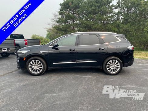 Used 2022 Buick Enclave Essence w/ Experience Buick Package AWD/4WD image 3