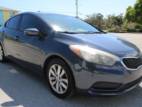 Used 2016 Kia Forte LX w/ LX Popular Plus Package image 19