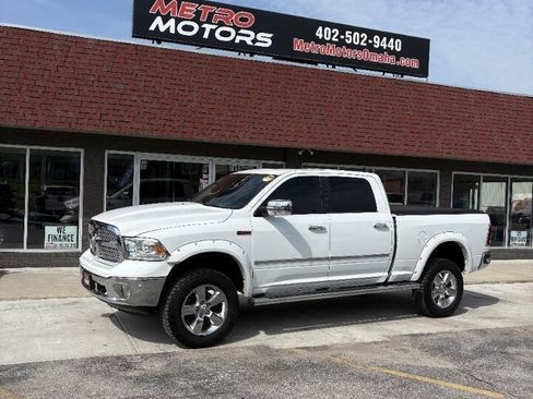 Used 2016 RAM 1500 Laramie w/ Convenience Group AWD/4WD image 1