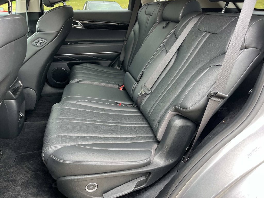 Used 2025 Genesis GV80 2.5T Standard AWD/4WD image 20
