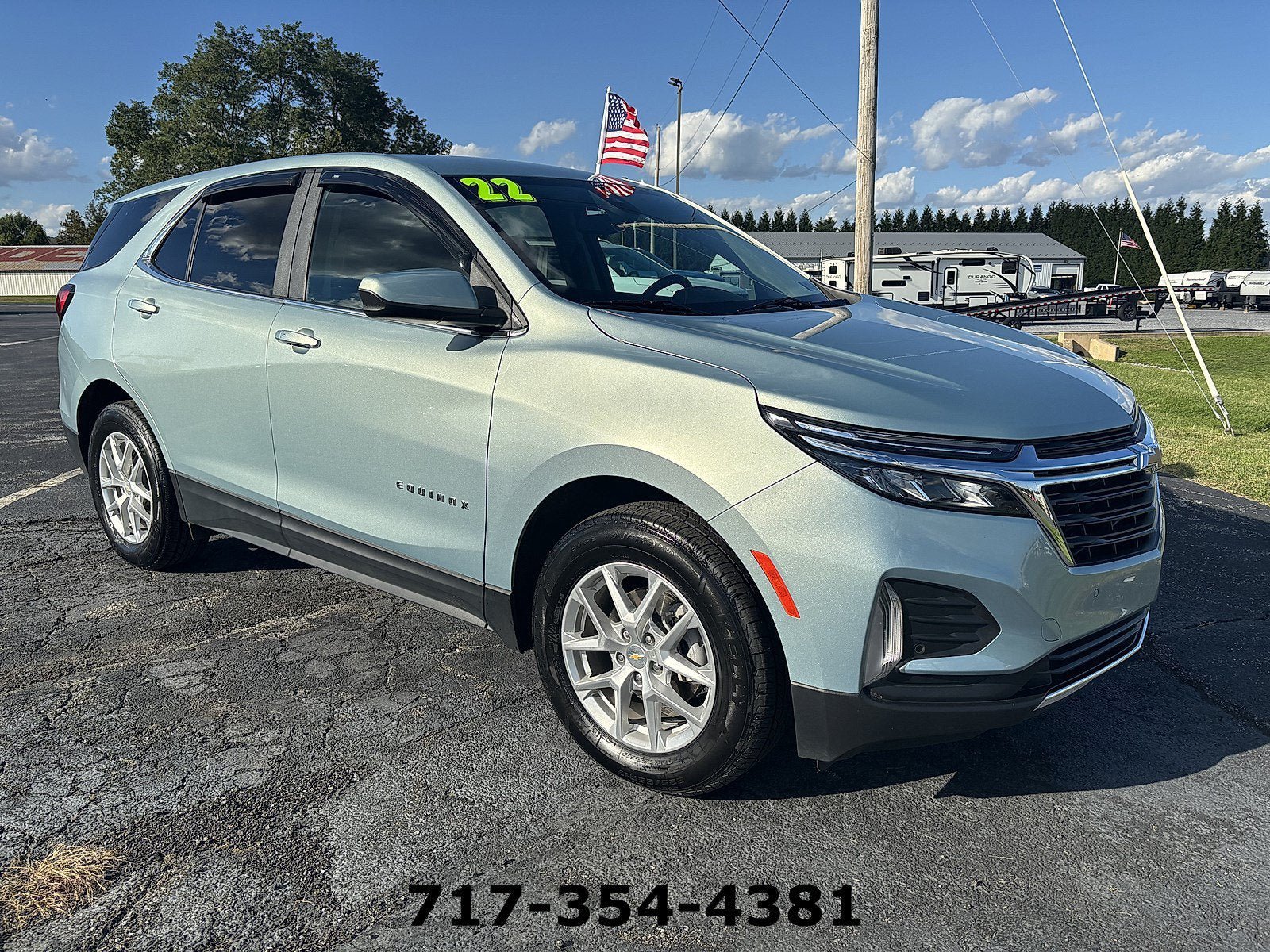 Used 2022 Chevrolet Equinox LT AWD/4WD image 1
