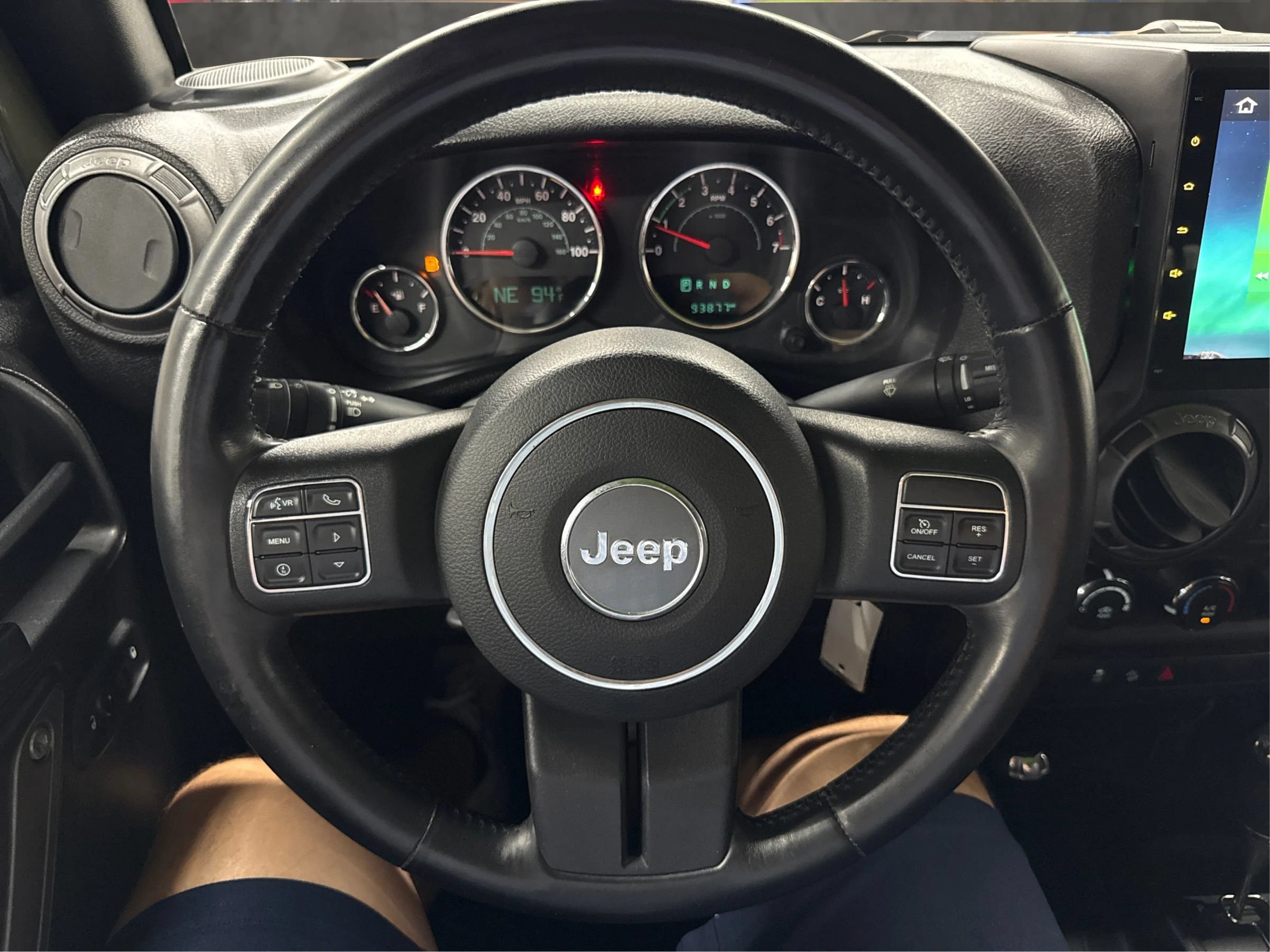 Used 2015 Jeep Wrangler Unlimited Sport w/ Quick Order Package 24S AWD/4WD image 24