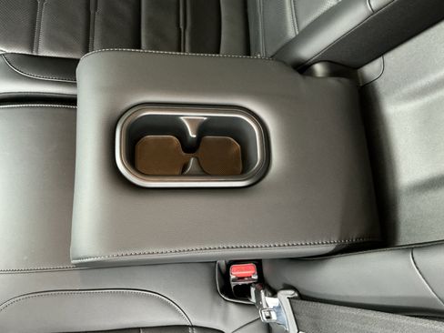 Used 2020 Honda CR-V Touring image 34