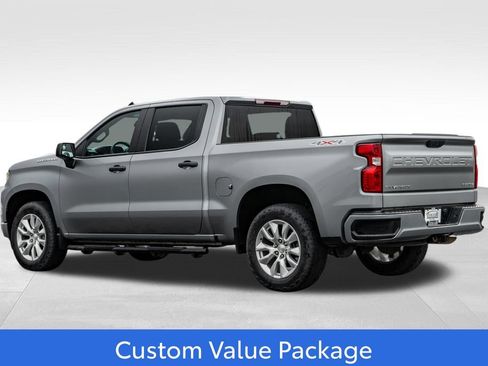Used 2023 Chevrolet Silverado 1500 Custom AWD/4WD image 5