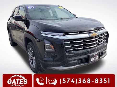 Used 2025 Chevrolet Equinox LT image 1