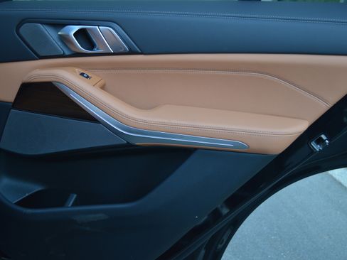 Certified 2026 BMW X5 sDrive40i image 32