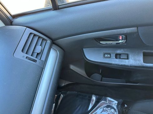 Used 2012 Subaru Impreza 2.0i Premium w/ All-Weather Pkg image 33