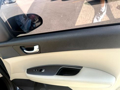 Used 2016 Kia Optima LX w/ Technology Package image 22