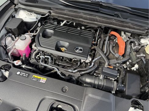 Used 2025 Lexus RX 350h image 27