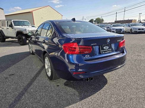 Used 2018 BMW 330i xDrive Sedan w/ Convenience Package image 5