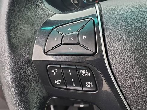 Used 2016 Ford Explorer Platinum image 20