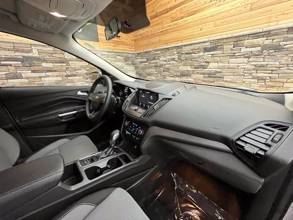 Used 2019 Ford Escape SE AWD/4WD image 17