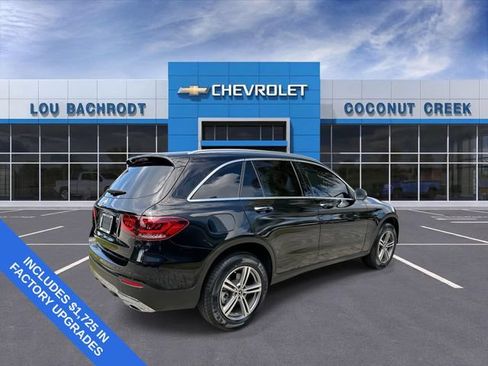 Used 2022 Mercedes-Benz GLC 300 w/ Premium Package Lite image 8
