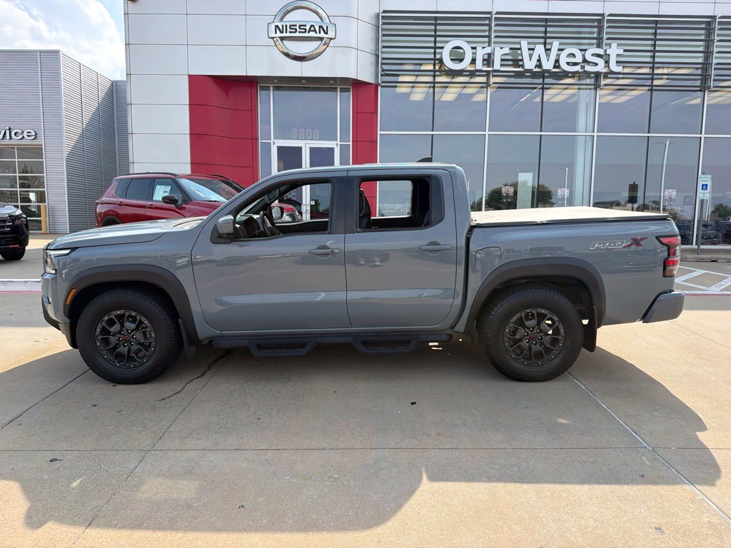 Used 2023 Nissan Frontier Pro-X w/ Pro-X Premium Package RWD image 2