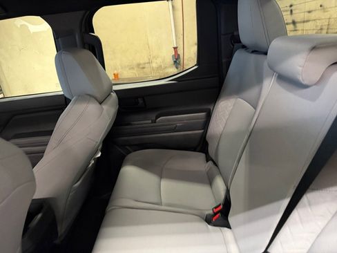 Used 2025 Toyota Tacoma SR5 image 33