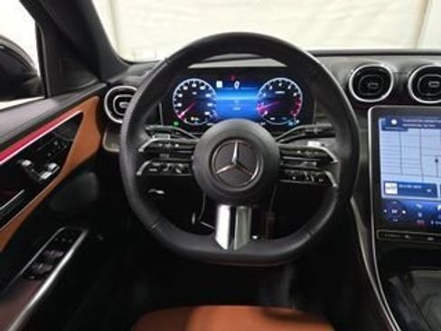 Used 2024 Mercedes-Benz C 300 4MATIC Sedan image 5