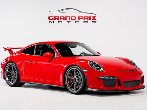 Used 2015 Porsche 911 GT3 RWD image 1