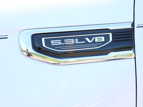 Used 2020 GMC Sierra 1500 SLT w/ SLT Convenience Package AWD/4WD image 11