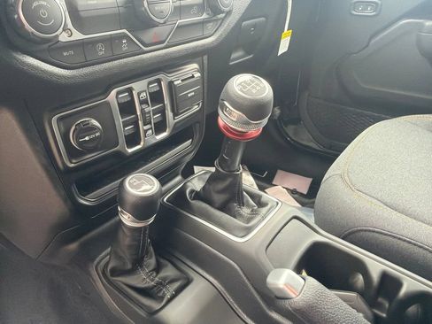 New 2026 Jeep Wrangler Unlimited Sport AWD/4WD image 16