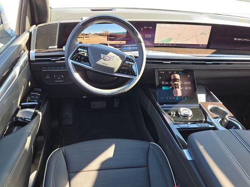 New 2026 Cadillac Escalade Luxury w/ Touring Package image 25
