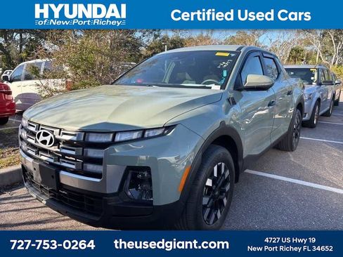 Used 2025 Hyundai Santa Cruz SE image 1