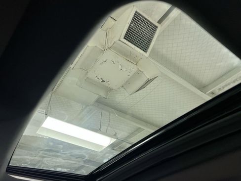 Used 2024 Chevrolet Silverado 3500 High Country w/ High Country Premium Package image 19