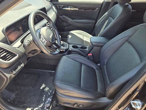 Used 2025 Kia Seltos EX FWD image 15