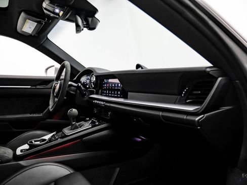 Used 2024 Porsche 911 Carrera GTS image 51