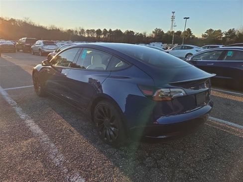 Used 2021 Tesla Model 3 Performance image 2