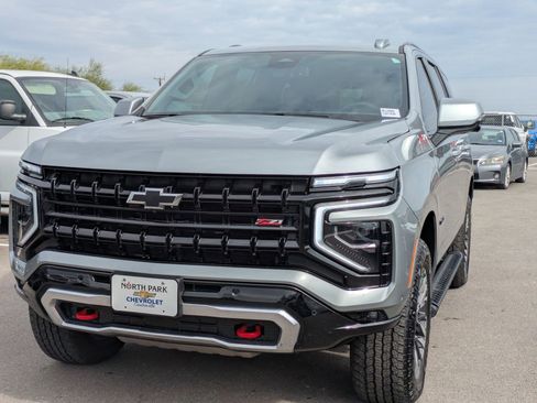 Certified 2025 Chevrolet Tahoe Z71 w/ Comfort Package image 7