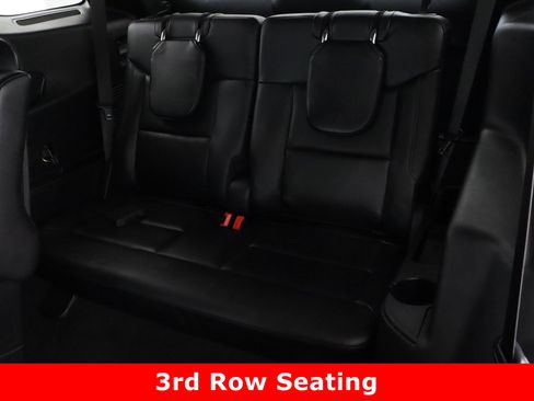 Used 2021 Ford Explorer XLT w/ Equipment Group 202A image 33