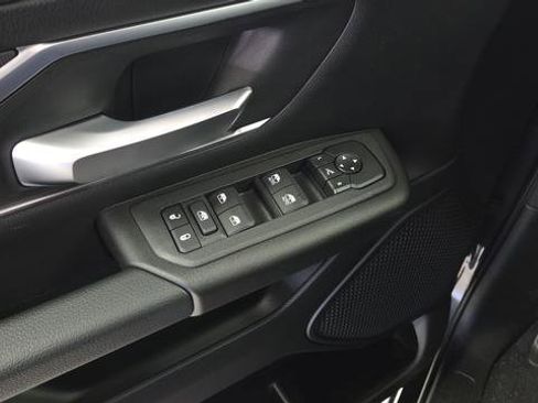 New 2026 RAM 1500 4x4 Crew Cab image 21