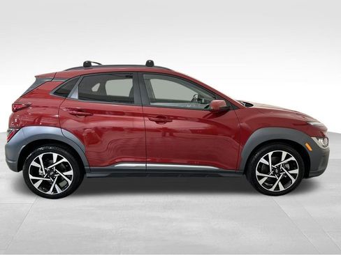 Used 2022 Hyundai Kona Limited AWD/4WD image 7