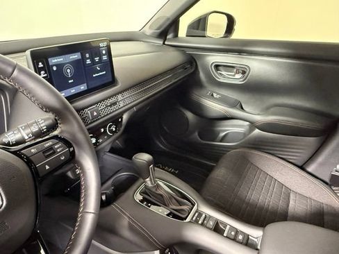 Used 2026 Honda HR-V Sport image 26